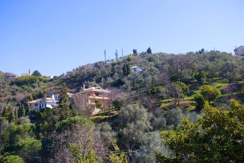 La Vivagna - Casa Vista Mare Tra Gli Ulivi Villa Leivi Eksteriør billede